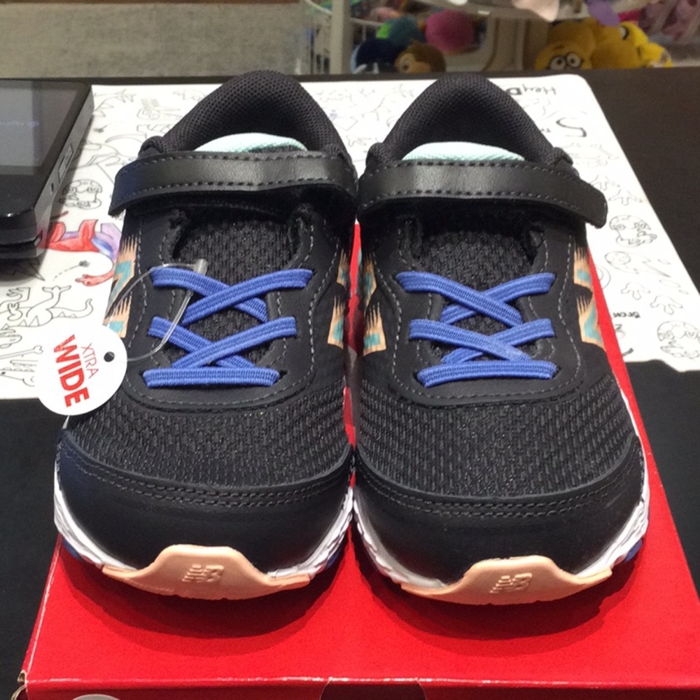 New Balance 680 Coral/Purple